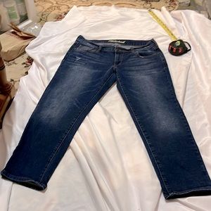 Old Navy Boyfriend jeans 8